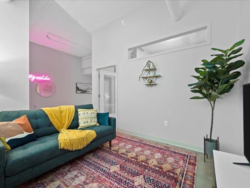 Cozysuites Roomy 1Br, Downtown Pittsburgh Esterno foto