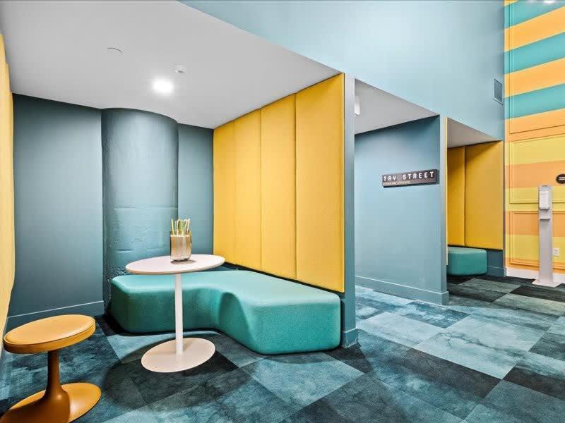 Cozysuites Roomy 1Br, Downtown Pittsburgh Esterno foto